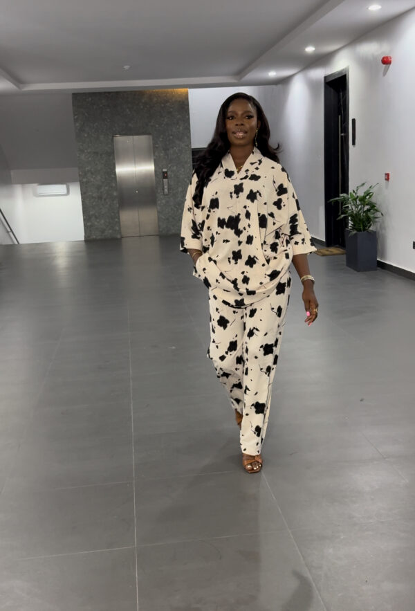 TINA SET 2 - Image 2